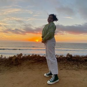 Meet your Posher, Yennhi